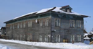 Бывшее здание школы