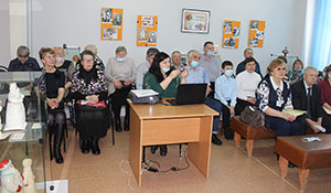 Участники третьих ракитинских чтений город Котлас слушают докладчика