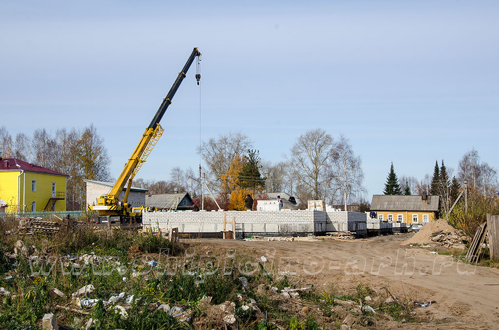 Начало строительства дома по улице Ломоносова, 11-а в поселке Шипицыно