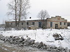 Бывшие мастерские и гараж совхоза "Шипицынский" в деревне Малый Уртомаж.
