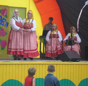 Частушки.